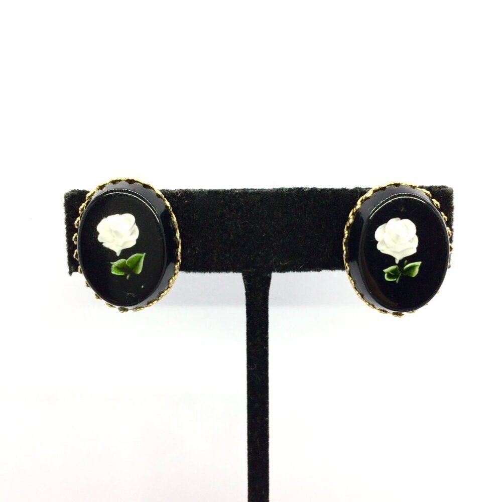 Vintage Cameo Earrings Black White Rose Gold Tone Oval Flower Cottage Floral